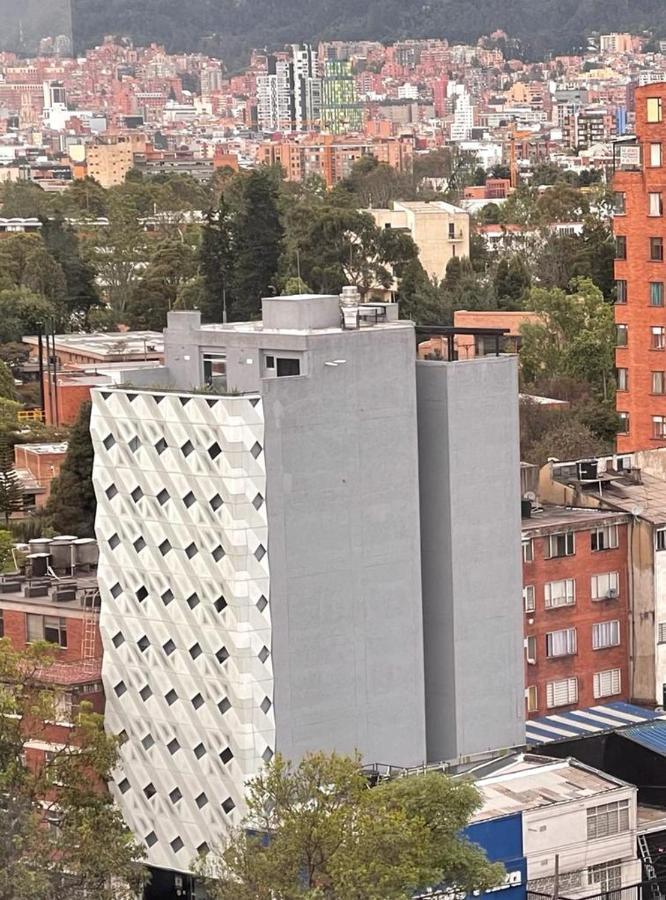 Em Hotel Corferias Embajada Americana Bogotá Eksteriør bilde